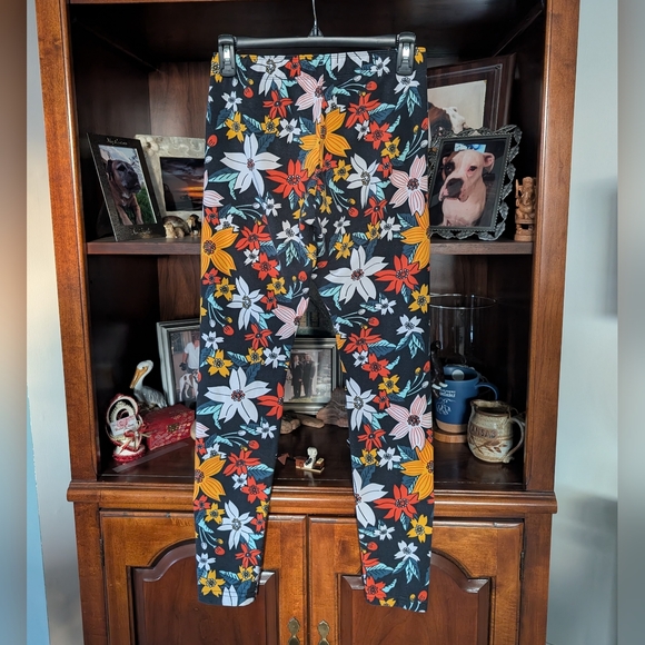 Nike Leggings Size Medium - Picture 5 of 9